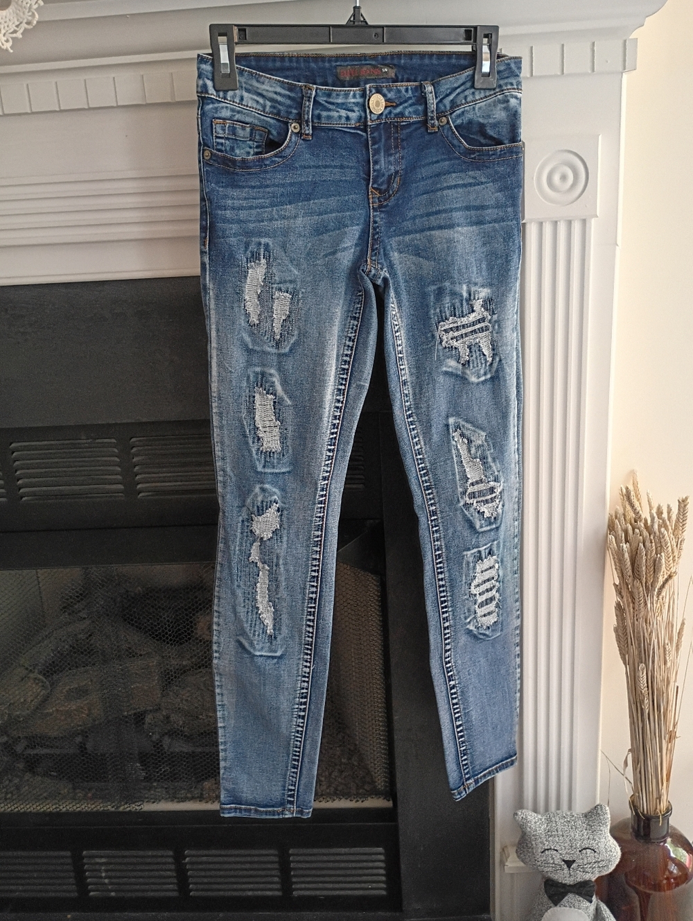 Elite Jeans 5/6 Style P16043 Distressed Skinny Jeans